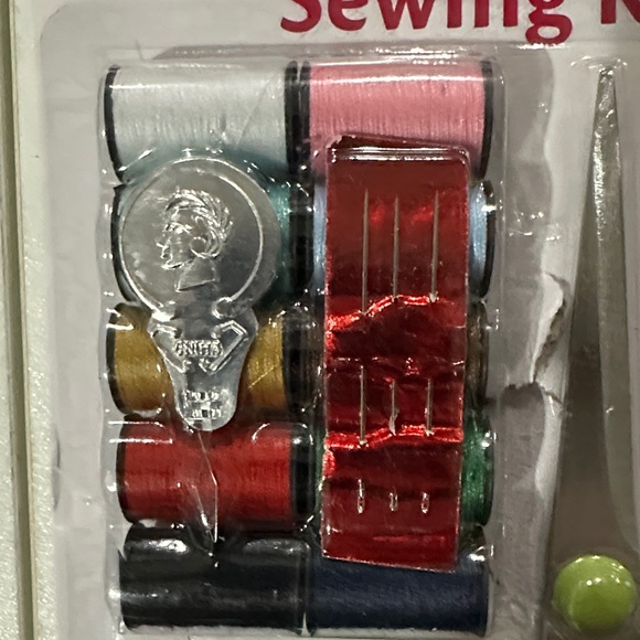 Sewing Kit and Thread Set - Multi-Color - Picture 7 of 12